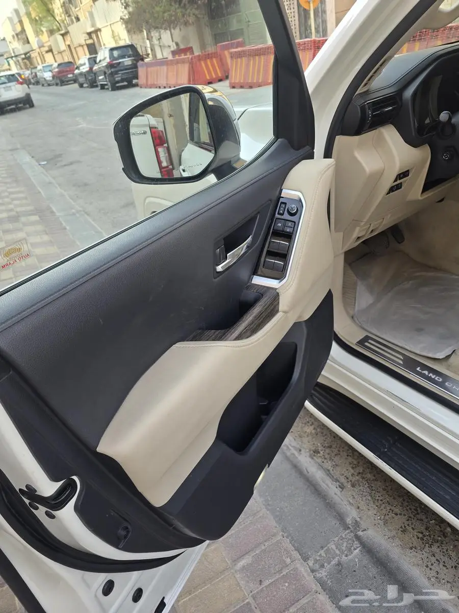 تويوتا لاند كروزر VX 2022 Toyota Land Cruiser فول كامل 7