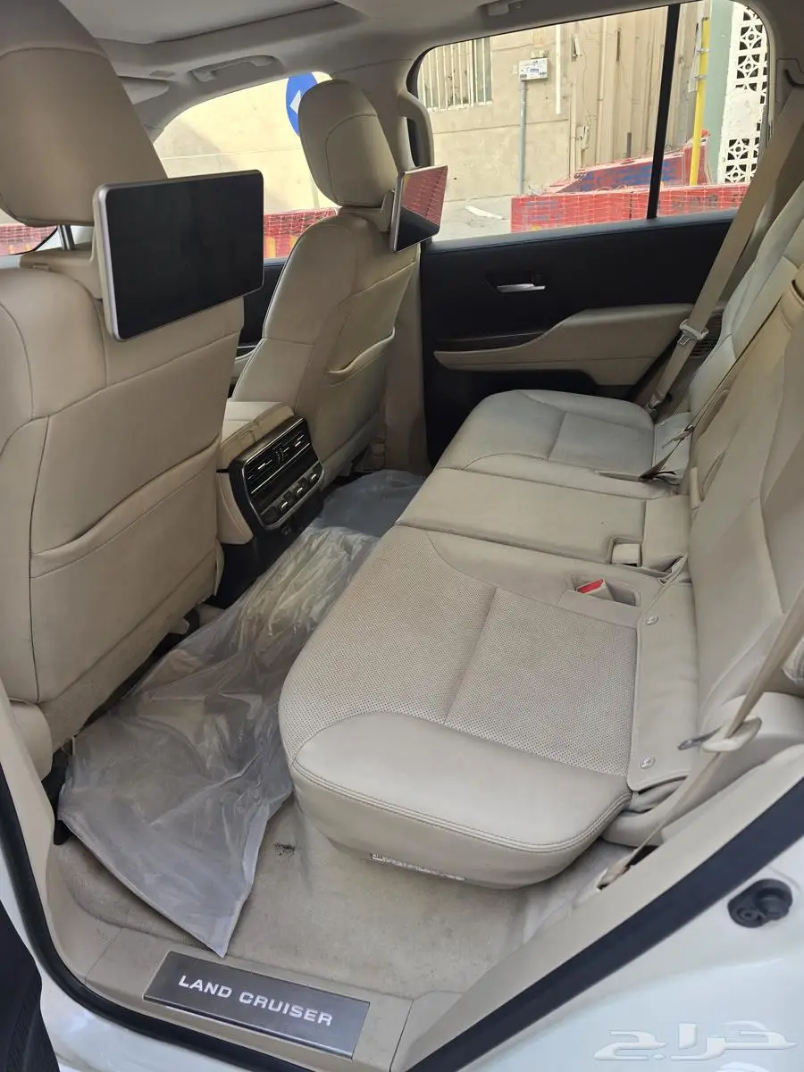 تويوتا لاند كروزر VX 2022 Toyota Land Cruiser فول كامل 6