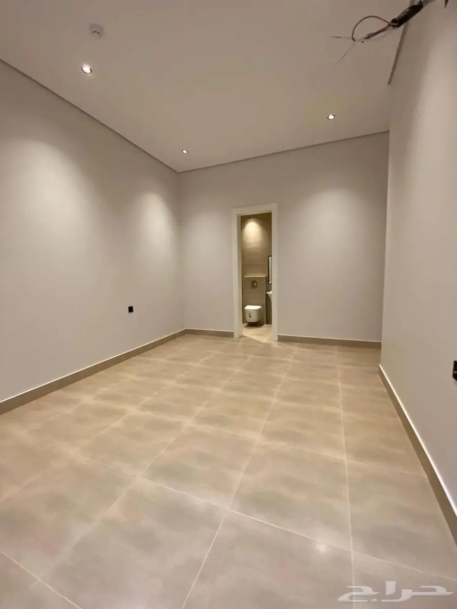 شقق فاخرة للبيع في حي الملك فيصل 15