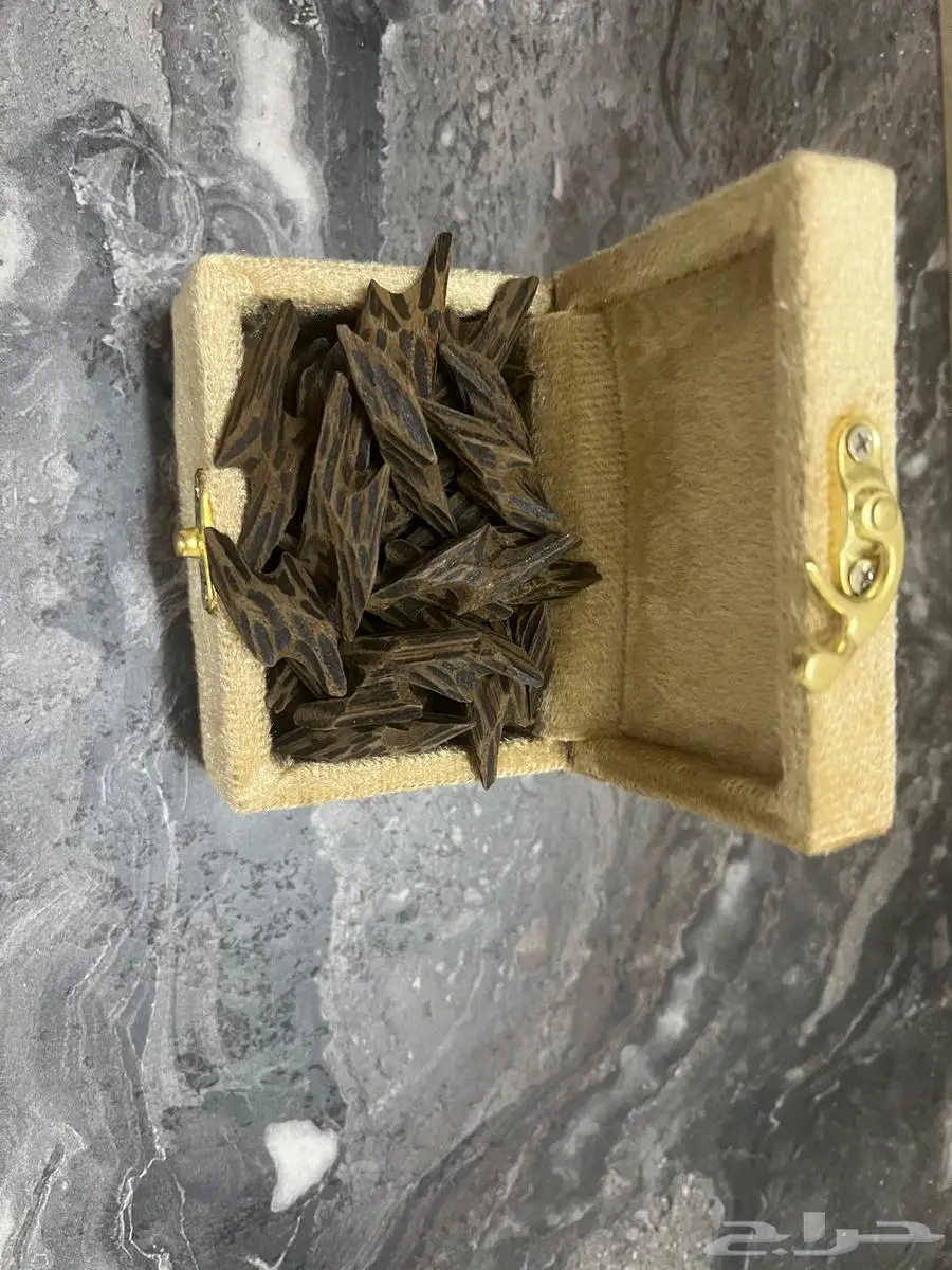 عرض خاص 100 جرام من عود التايقر درجة أولى 0
