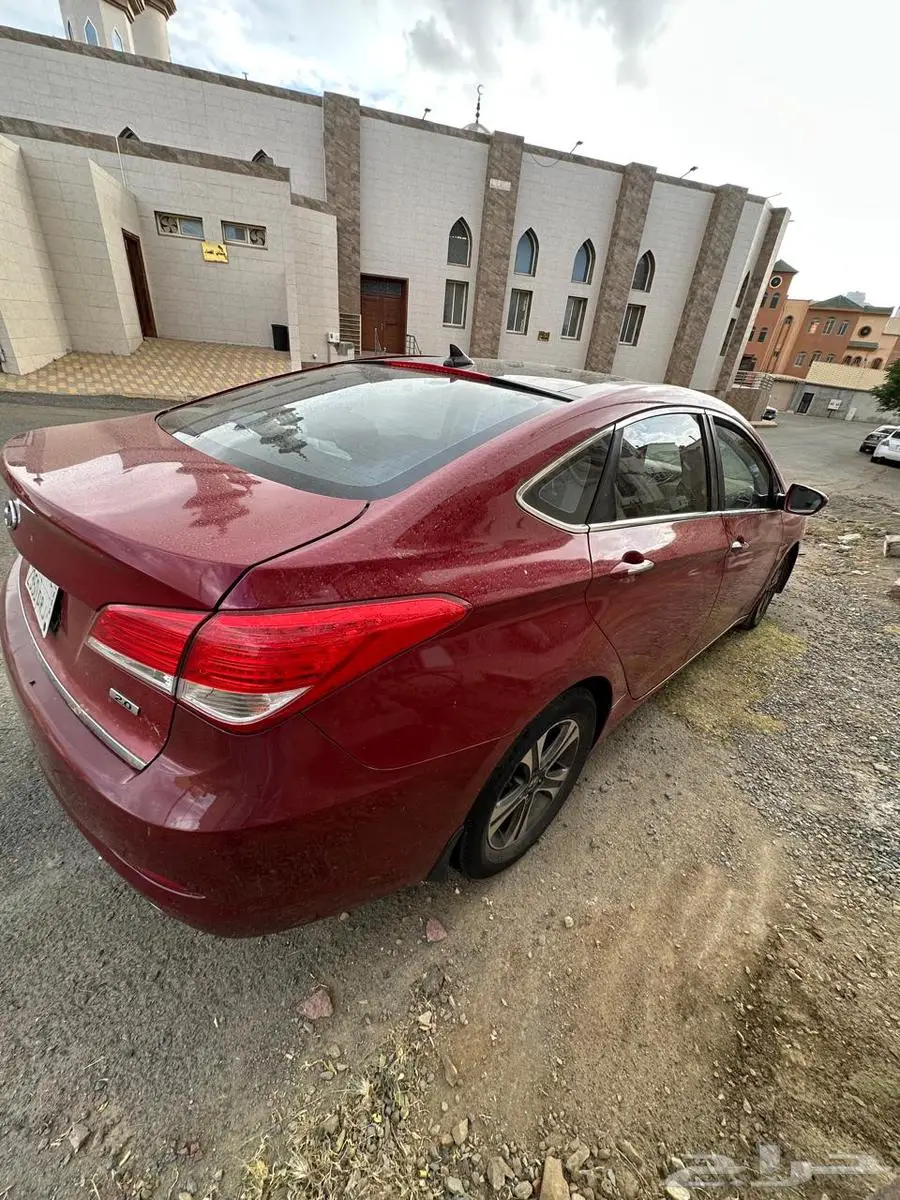 2014 نظيفة i40 هونداي 1