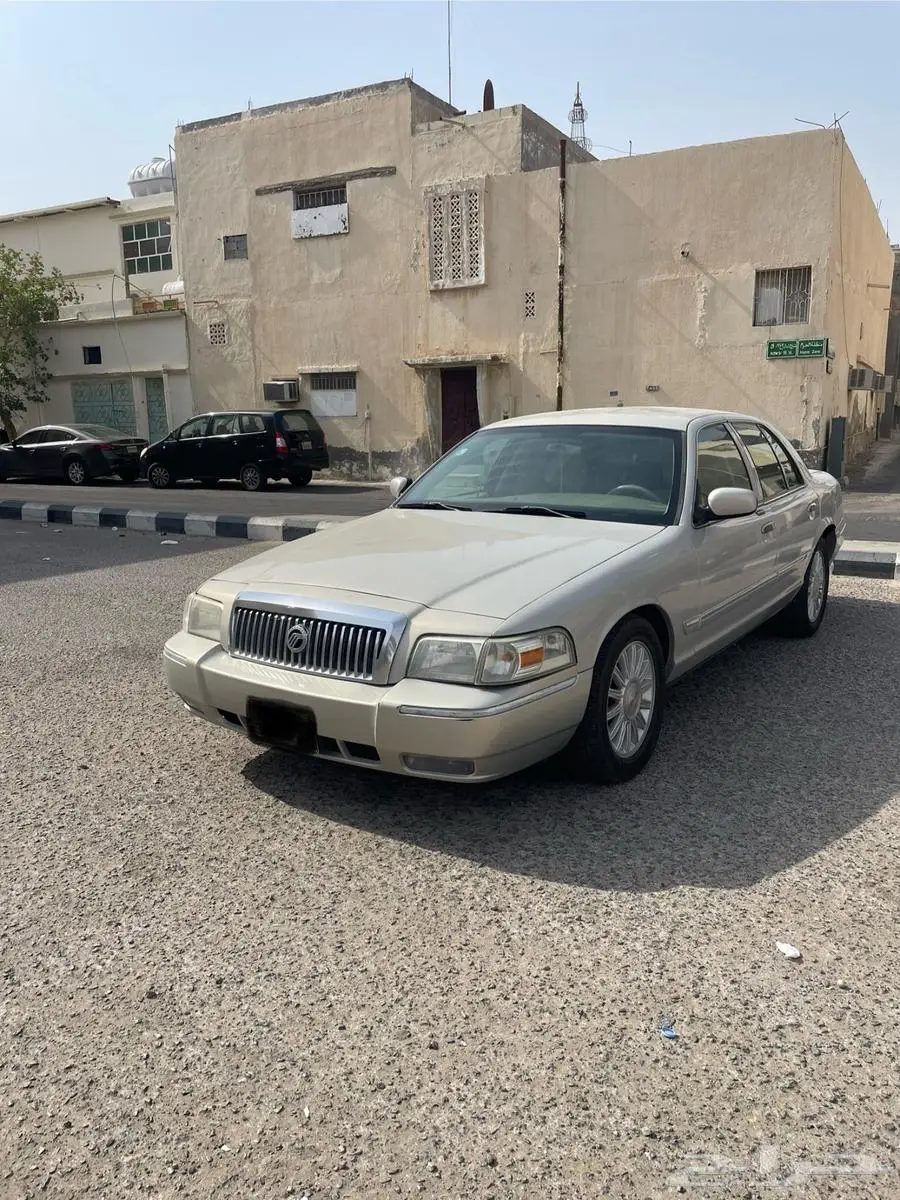 فورد ماركيز 2010 سعودي 4