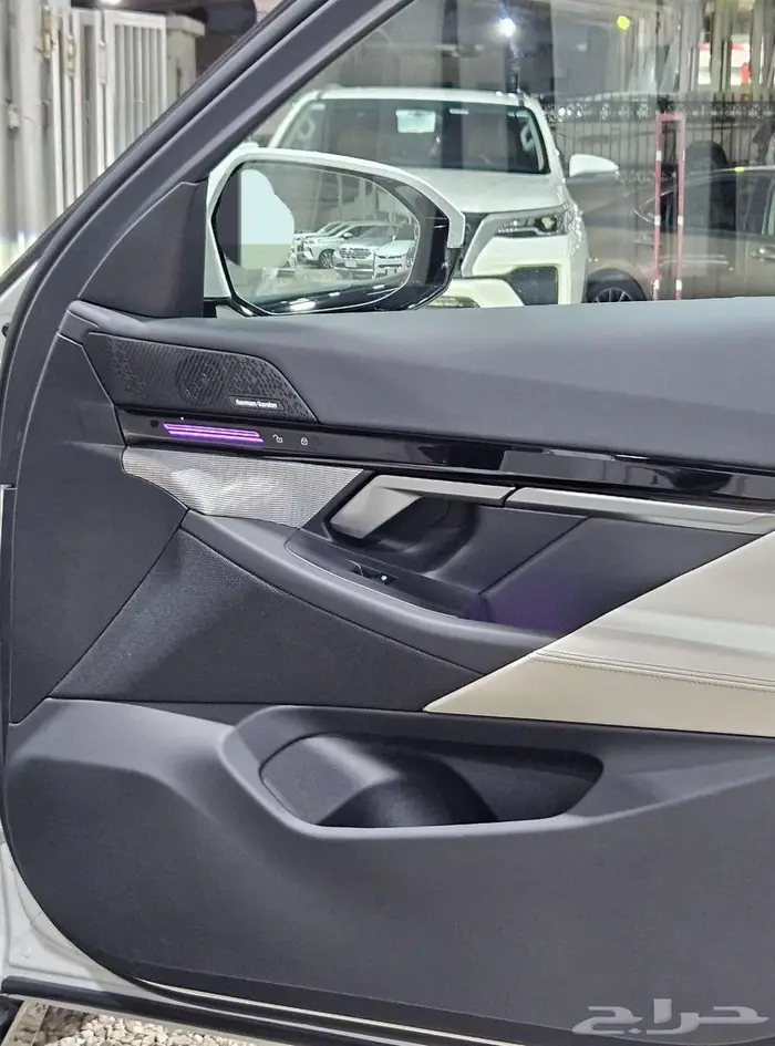 BMW .. 2024.520i (( تم البيع )) 52