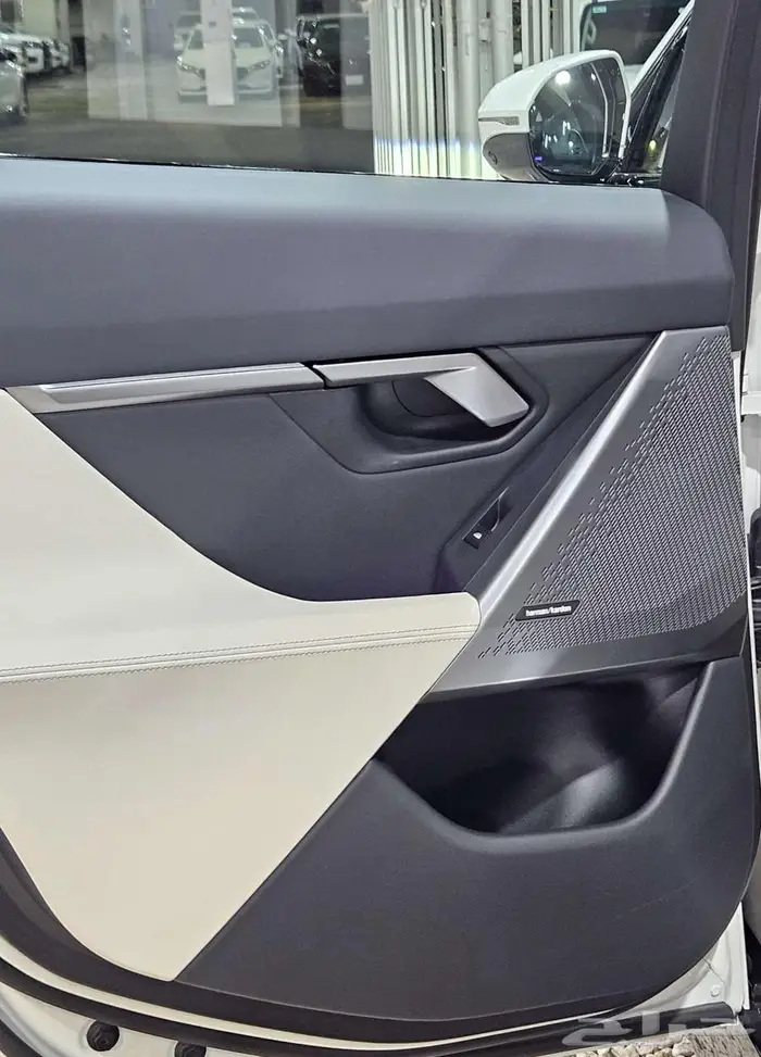 BMW .. 2024.520i (( تم البيع )) 53