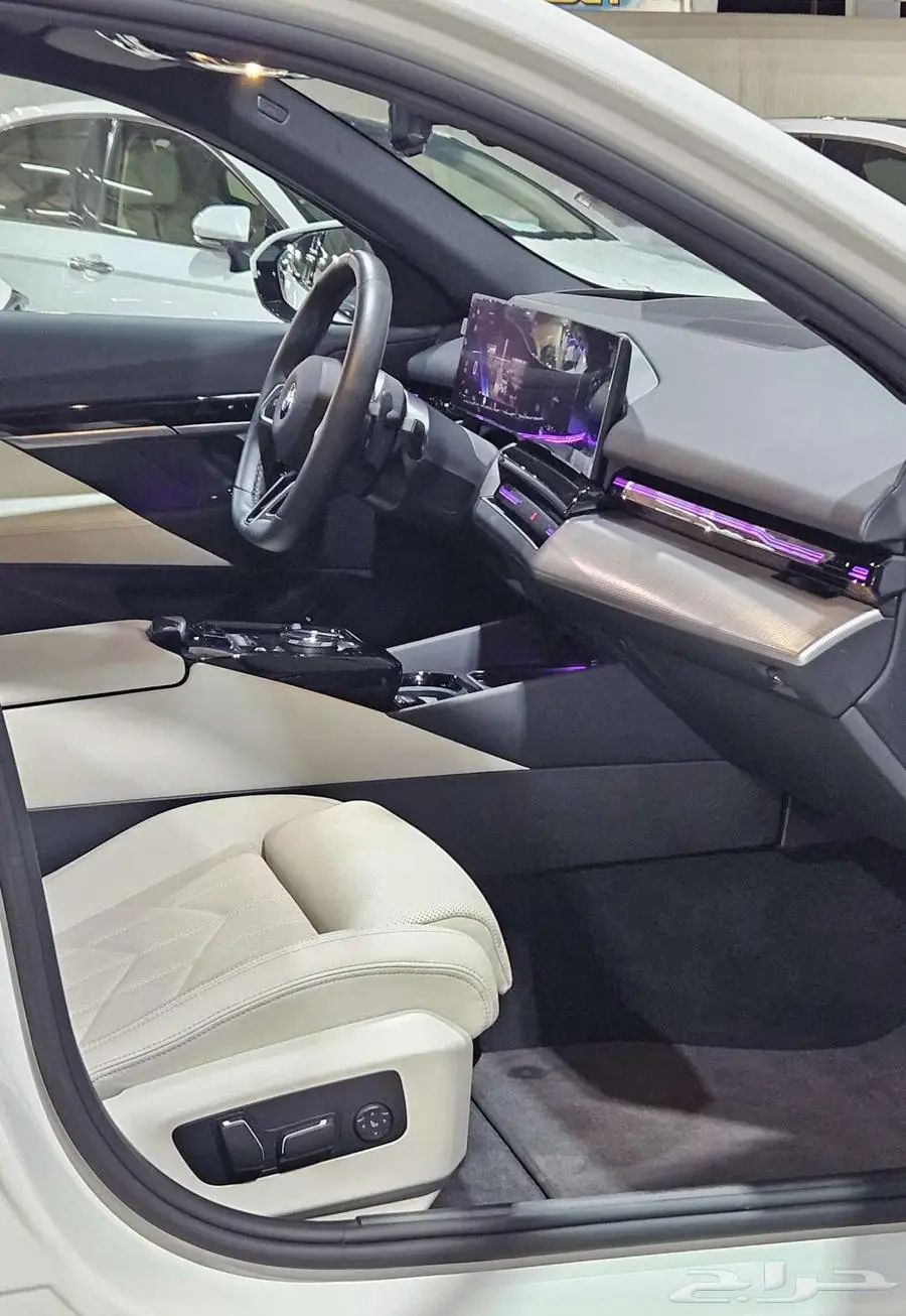 BMW .. 2024.520i 50
