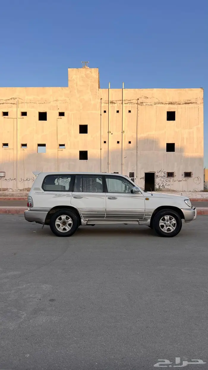 لاندكروزر 2003 28