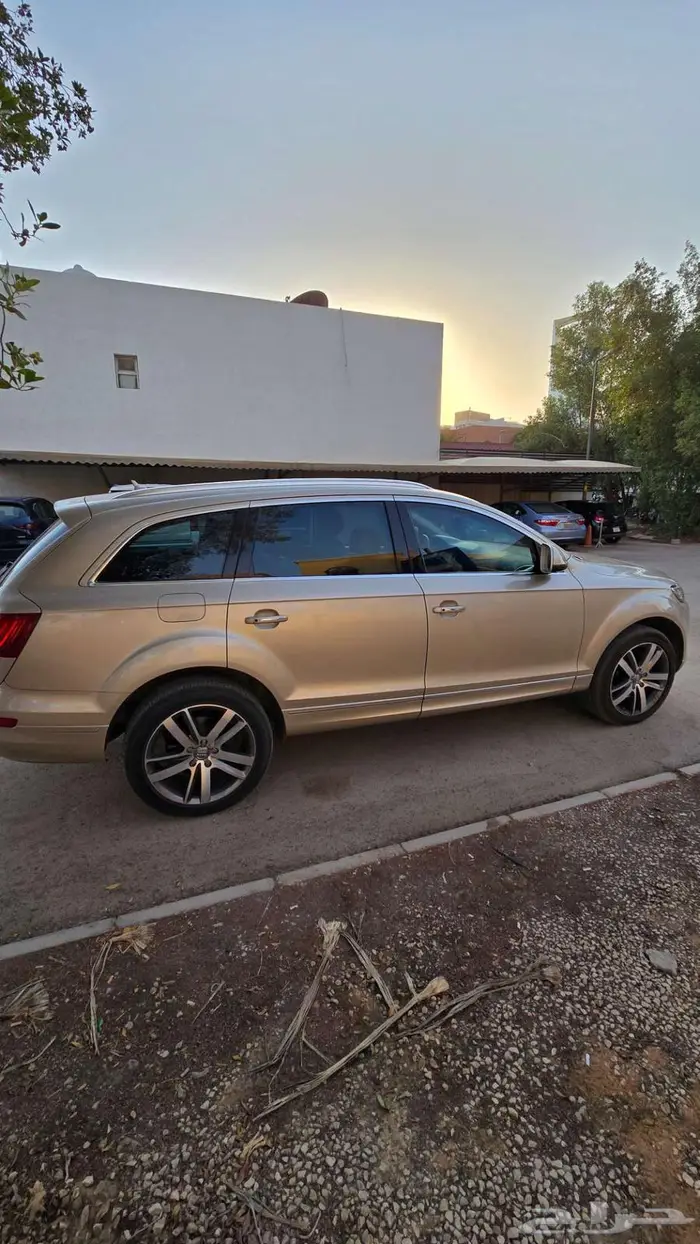 Audi Q7 2014 5