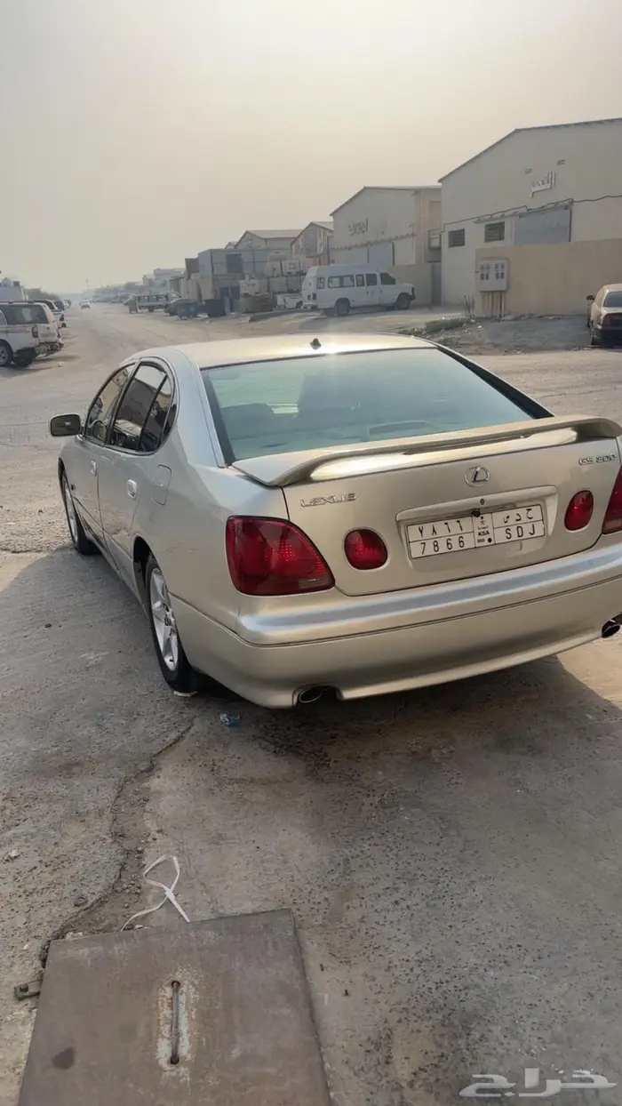 للبيع لكزس 2002 2