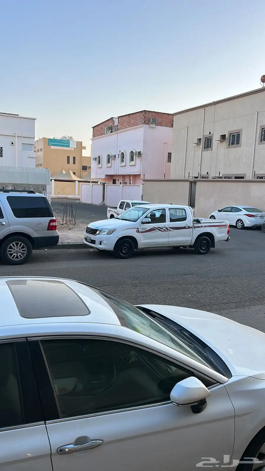 هايلوكس 2