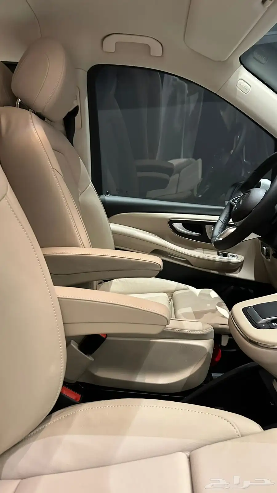 Mercedes-Benz V CLASS V 300 12