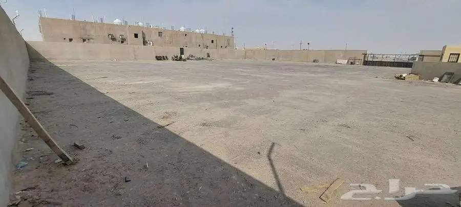 للبيع ارض علي طريق الملك عبدالله بحفر الباطن 6