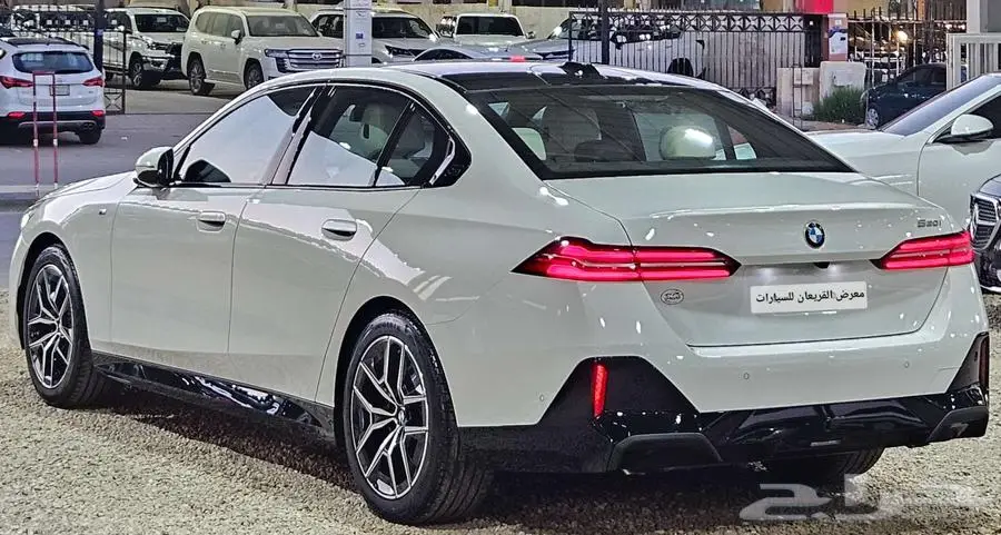 BMW .. 2024.520i 16