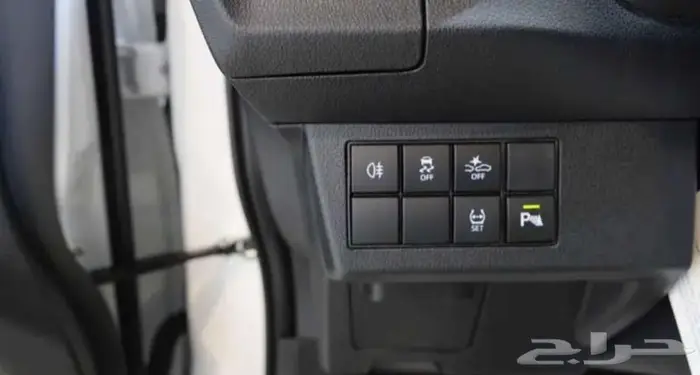 تويوتا يارس YX 1.3 بنزين 2026 10