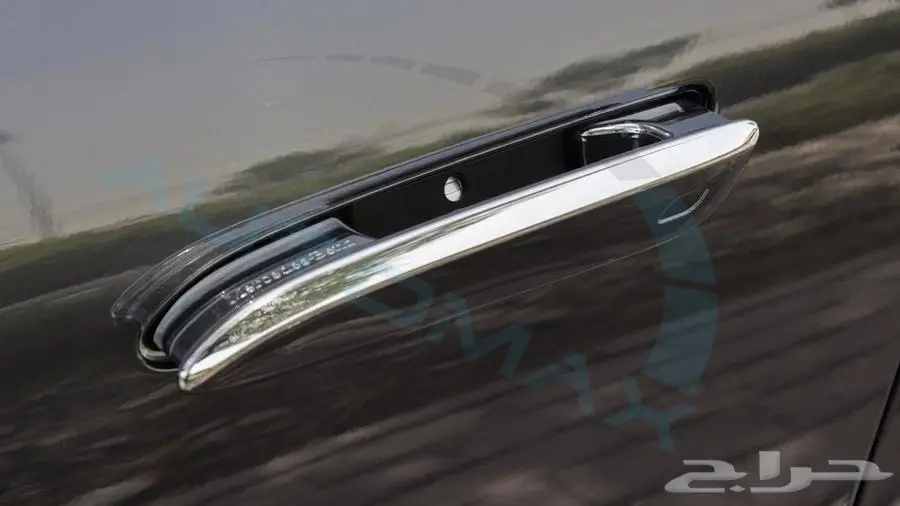 مرسيدس بنز e300 2025 خليجي اصفار مع ضمان الوكيل 32