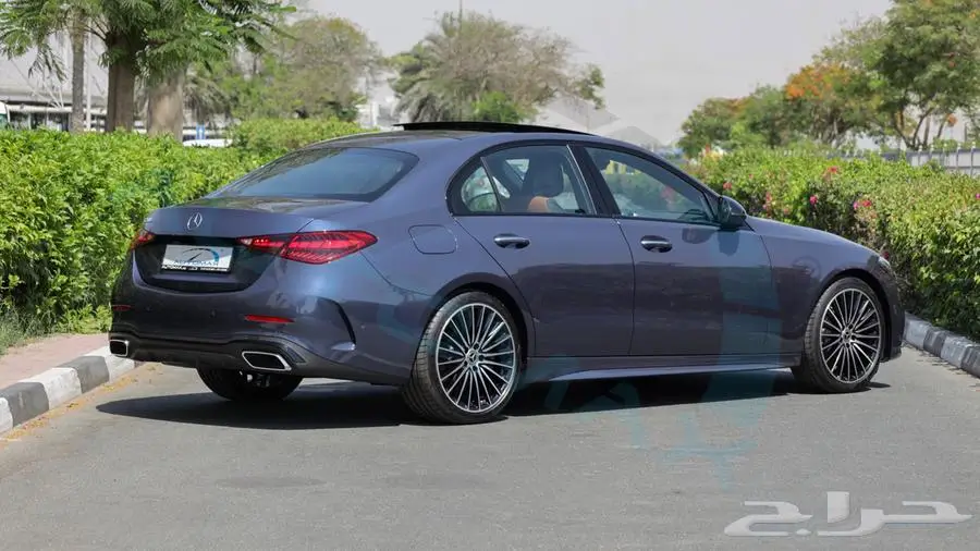 2025 Mercedes-Benz C200 AMG Premium 1.5L RWD GCC 0Km 7