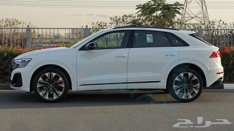 2025 AUDI Q8 TFSI S-LINE PROGRESS QUATTRO 3.0L V6 AWD GCC 39