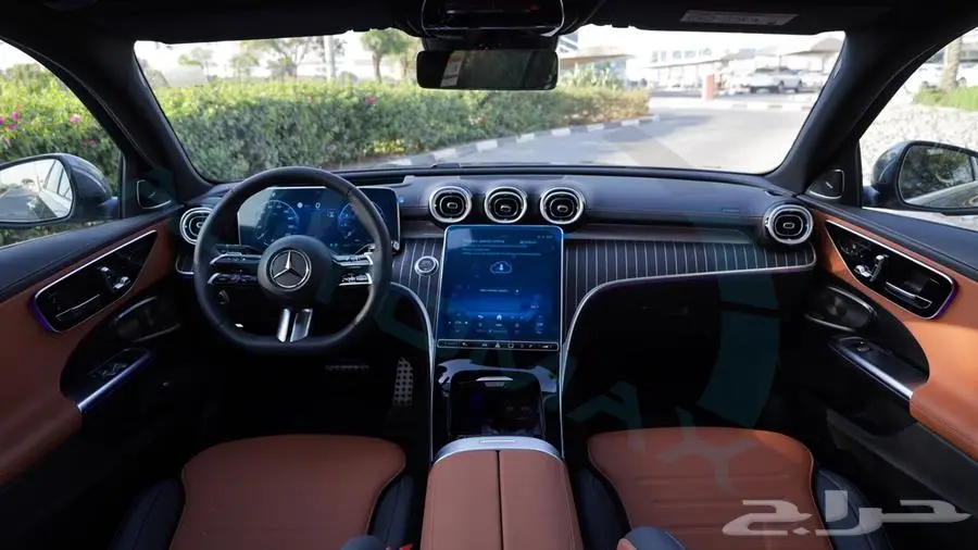 2025 Mercedes-Benz C200 AMG Premium Plus 1.5L RWD GCC 9