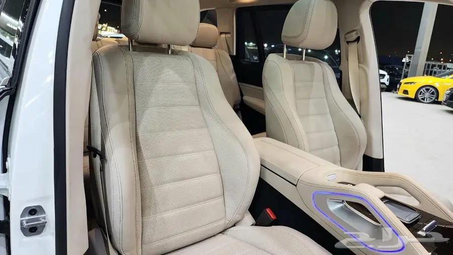 مرسيدس gls450 2022 16