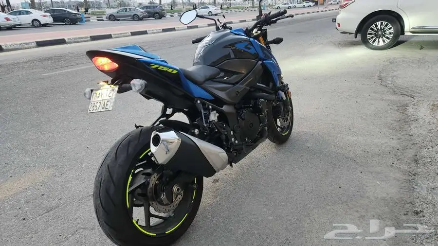 سوزوكي 2023 ستريت فايتر 750 3