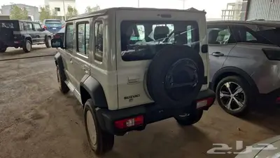 سوزوكي جمني GLX خليجي اوتوماتيك فل 2025 15