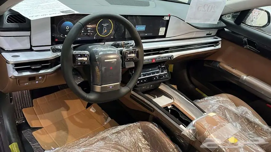 هيونداي أزيرا كلاسيك 2025 سعودي 11