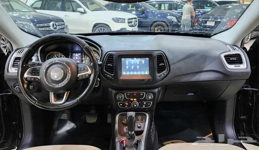 جيب كومباس 2019 9