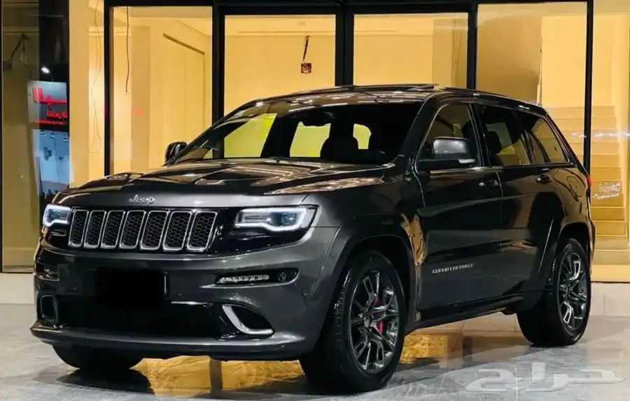 جراند شيروكي Srt 0