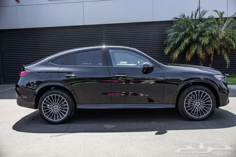 مرسيدس بنز glc 300 2024 فل مواصفات 2