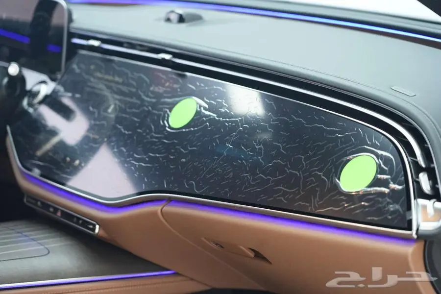 مرسيدس E 300 موديل 2025 أصفار خليجي رمادي ألبين بني تونكا 14