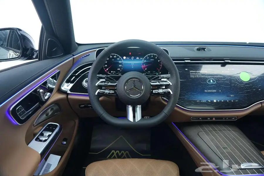 مرسيدس E 300 موديل 2025 أصفار خليجي رمادي ألبين بني تونكا 7