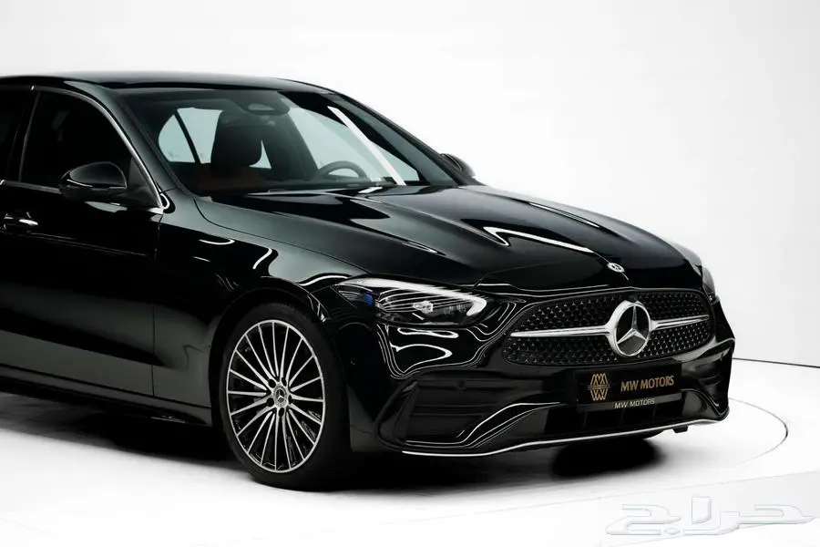 مرسيدس C 200 موديل 2025 بريميوم بلس أصفار خليجي أسود جملي 2