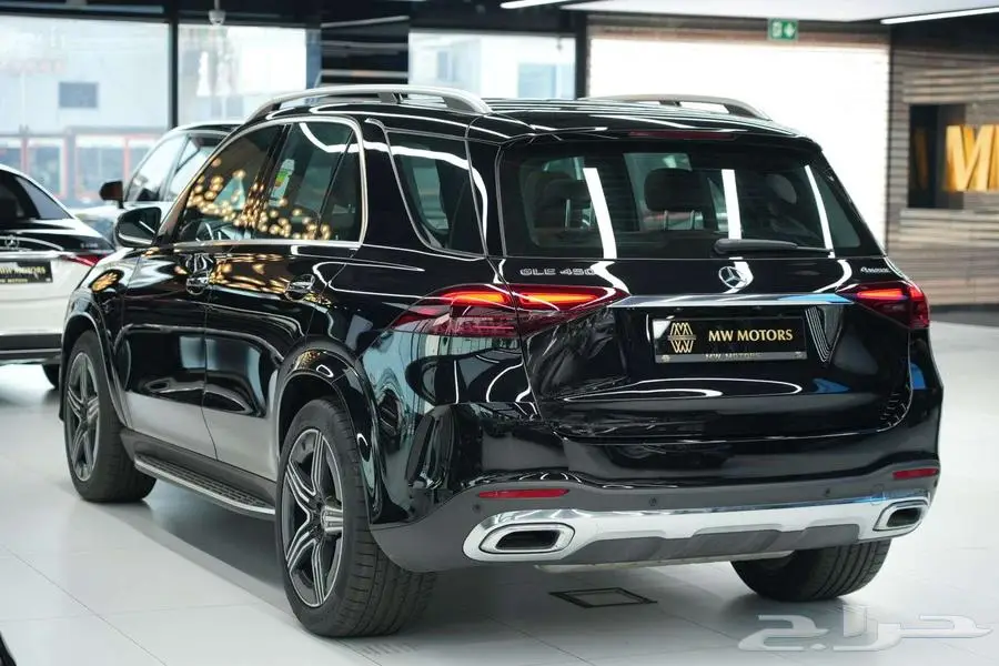 مرسيدس GLE 450 SUV موديل 2024 أصفار خليجي أسود بني 5