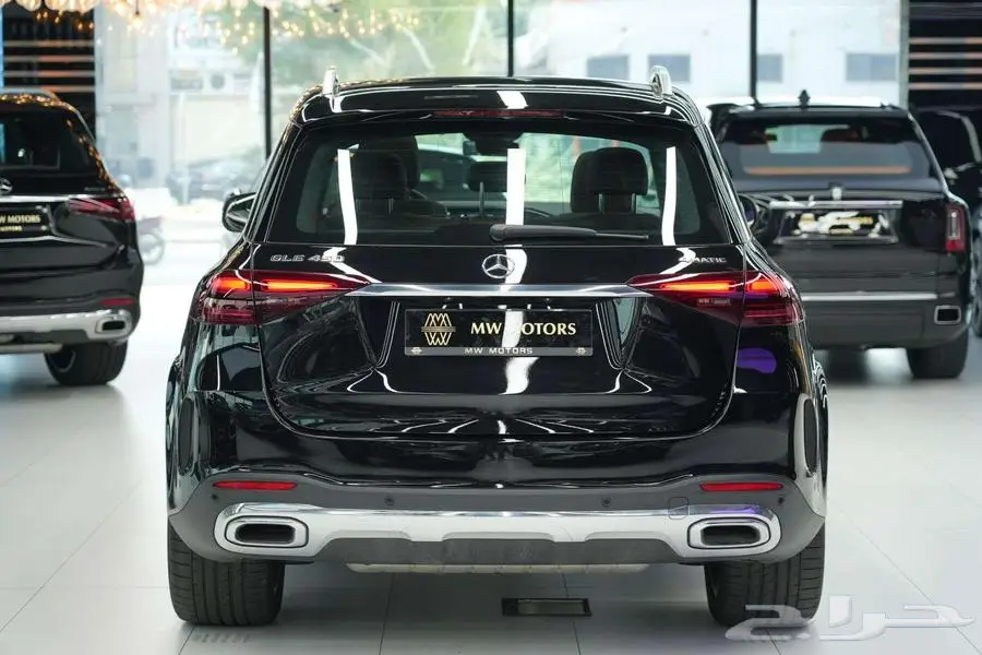 مرسيدس GLE 450 SUV موديل 2024 أصفار خليجي أسود بني 4