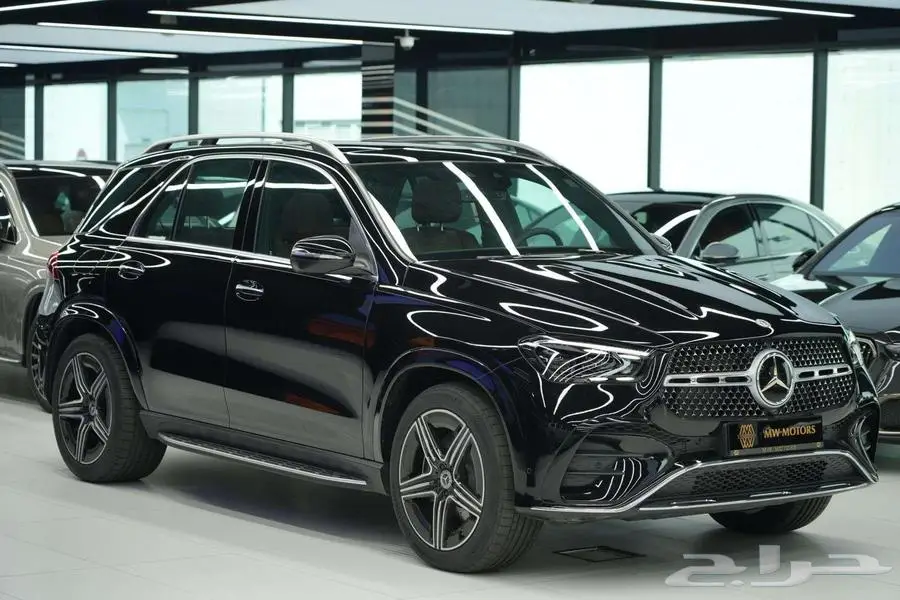 مرسيدس GLE 450 SUV موديل 2024 أصفار خليجي أسود بني 0