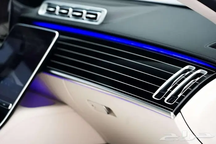 مرسيدس S 500 موديل 2025 أصفار خليجي رمادي فاتح أبيض 12