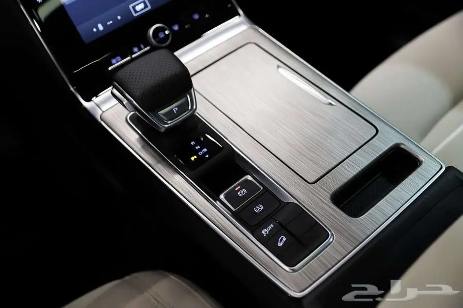 ام جي ار اكس 5 ستاندرد بلس 2024 PLUS RX5 12