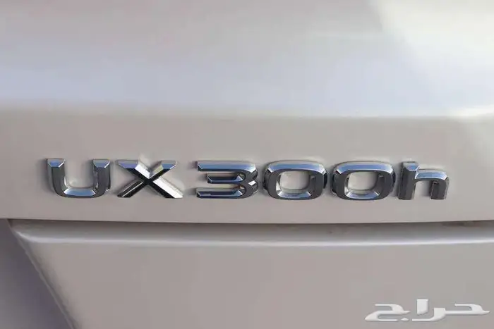 لكزس ux 28