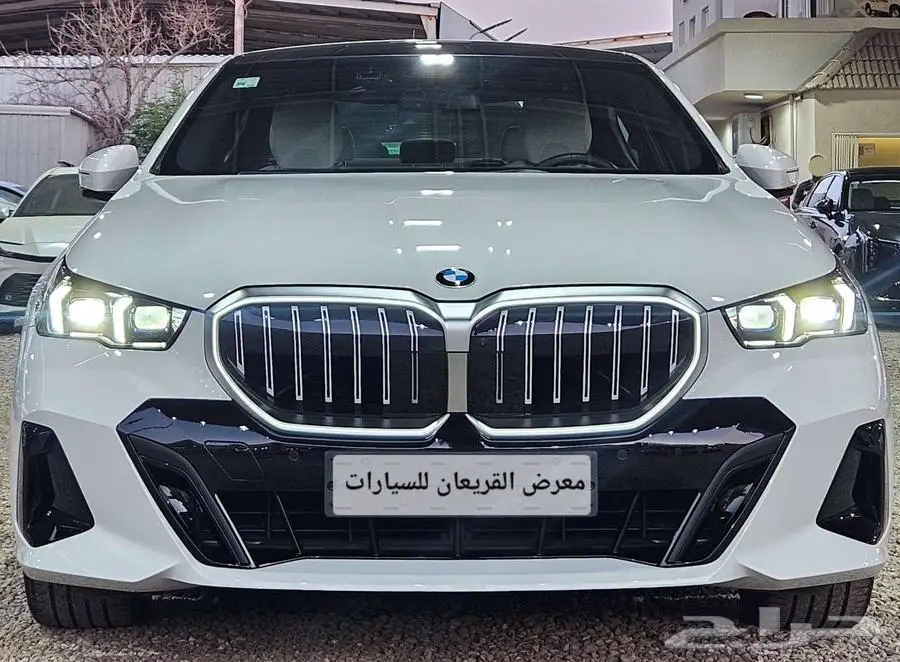 BMW .. 2024.520i 2