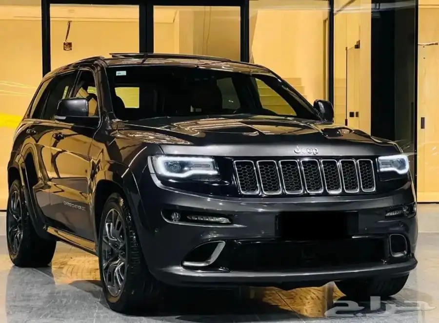 جراند شيروكي Srt 1