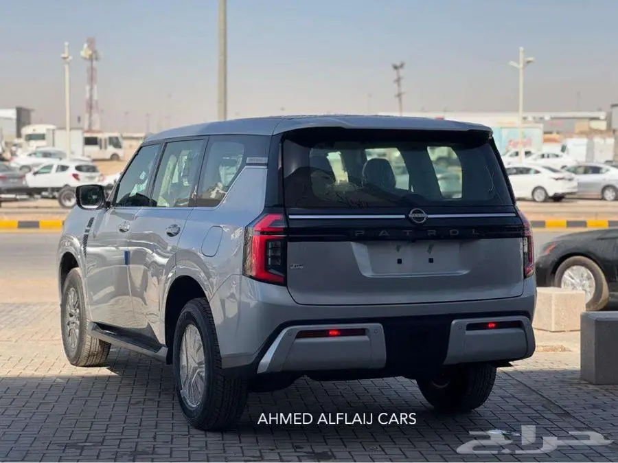 نيسان باترول XE - 3.8L 2025 بالنقد والتقسيط 10