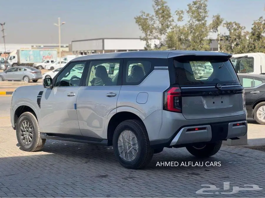 نيسان باترول XE - 3.8L 2025 بالنقد والتقسيط 7