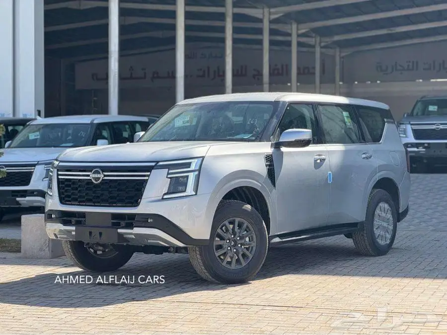 نيسان باترول XE - 3.8L 2025 بالنقد والتقسيط 4