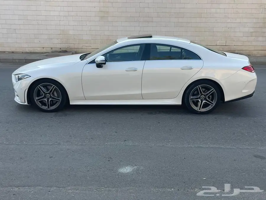 مرسيدس CLS 350 2019 مخزن بحالة الوكالة 2