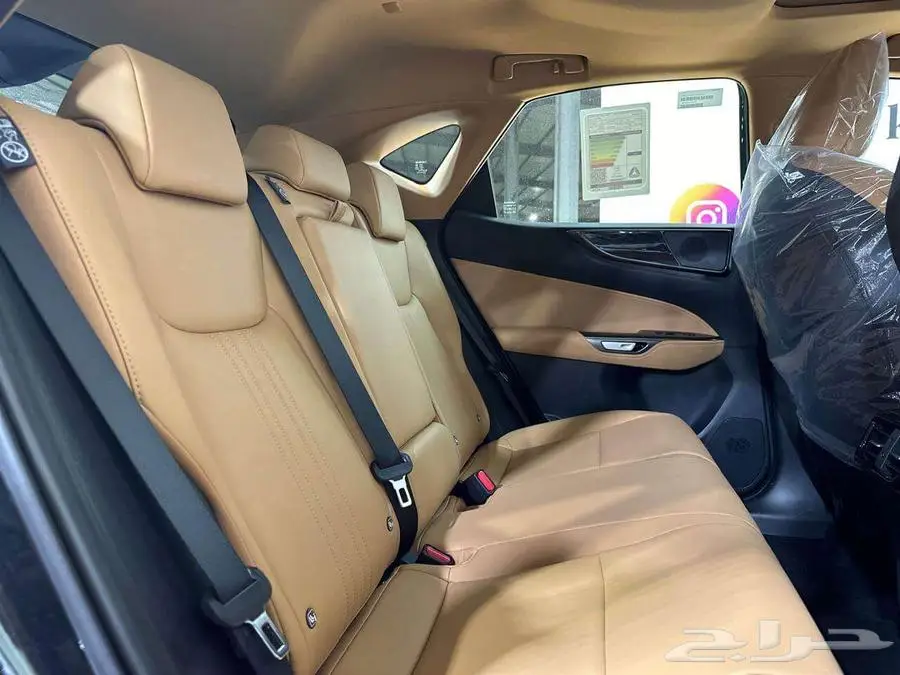 لكزس NX350 AA موديل 2025 13
