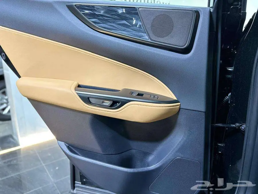 لكزس NX350 AA موديل 2025 14
