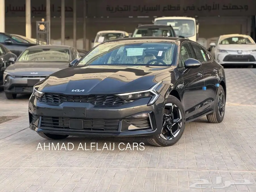 كيا K5 2025 ستاندر بالنقد والتقسيط 1