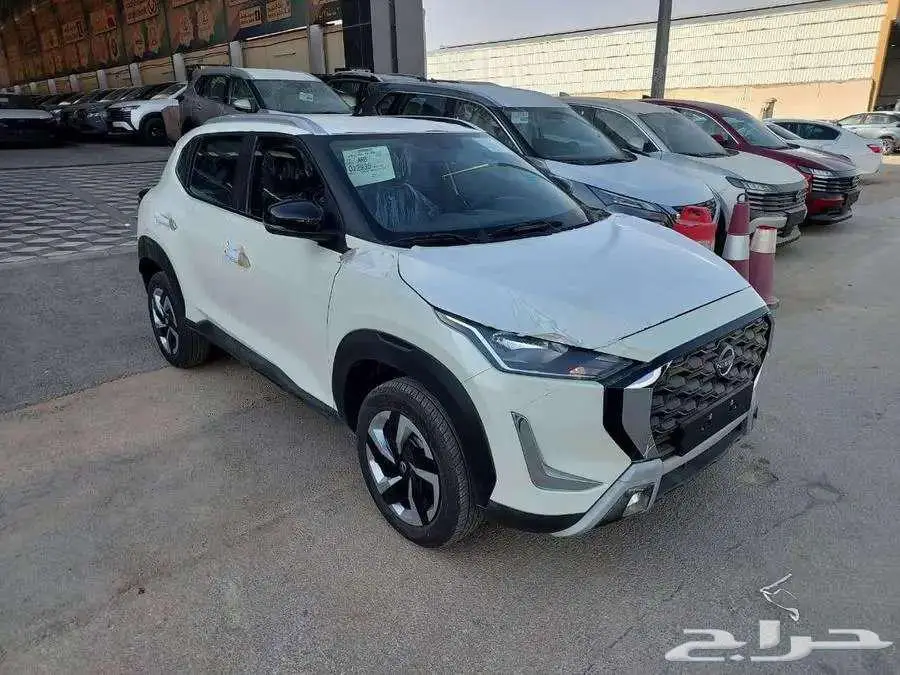 نيسان ماجنايت استاندر فليت 2025 14
