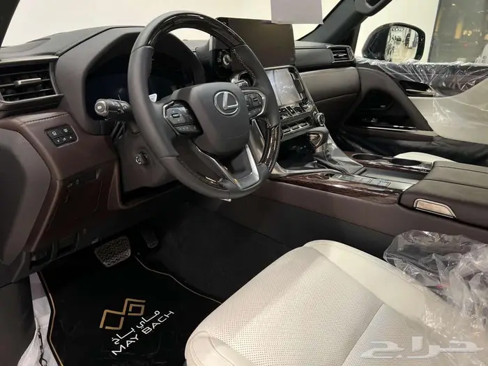 Lexus LX600 BB V6 SAUDI NEW 6