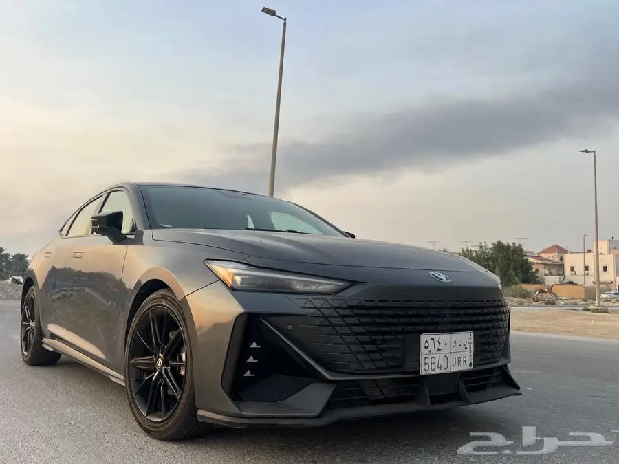 2023 شانجان يوني في 0