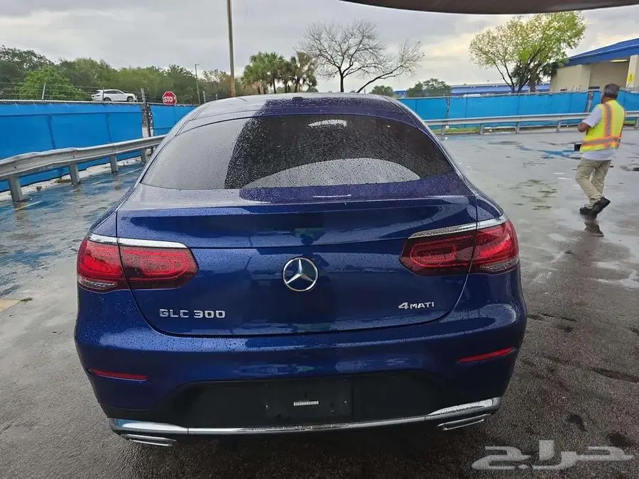 2020 مرسيدس بنز GLC300 كوب 10